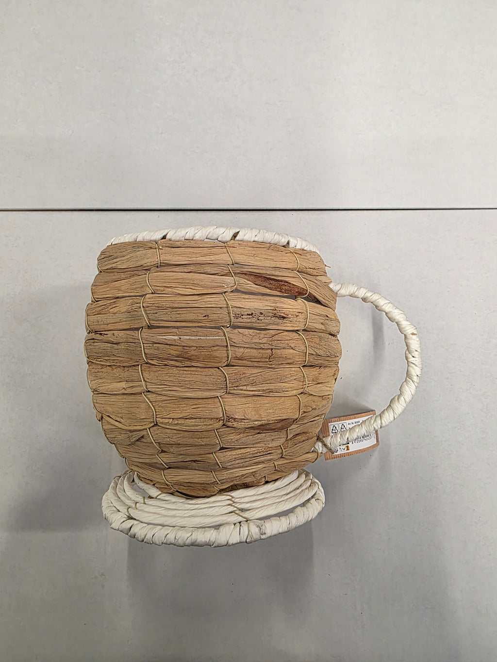 Planter Jasmine Cup White Wash 18cm