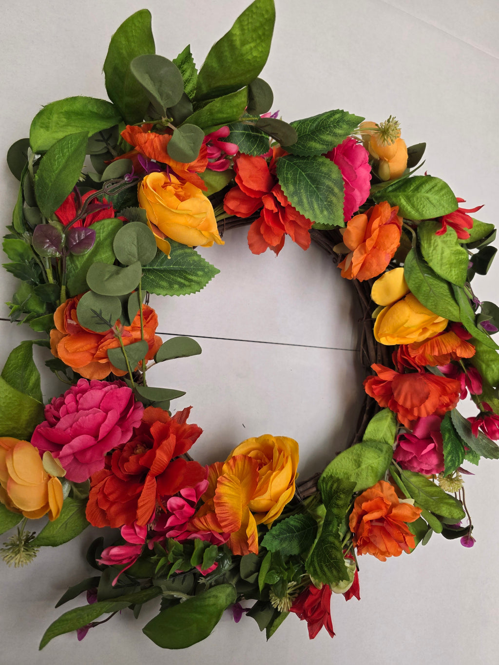 Wreath Vivid Flower 22 Inch
