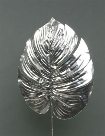 Metallic Monstera Leaf Med Silver