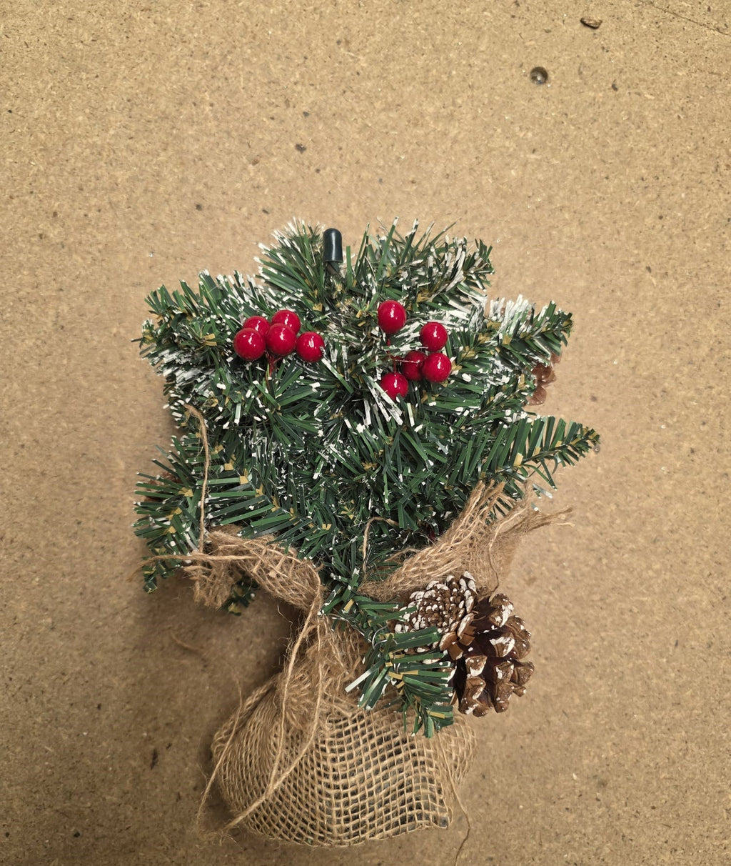 Derby Xmas Tree Cone Burlap Green Tips 36