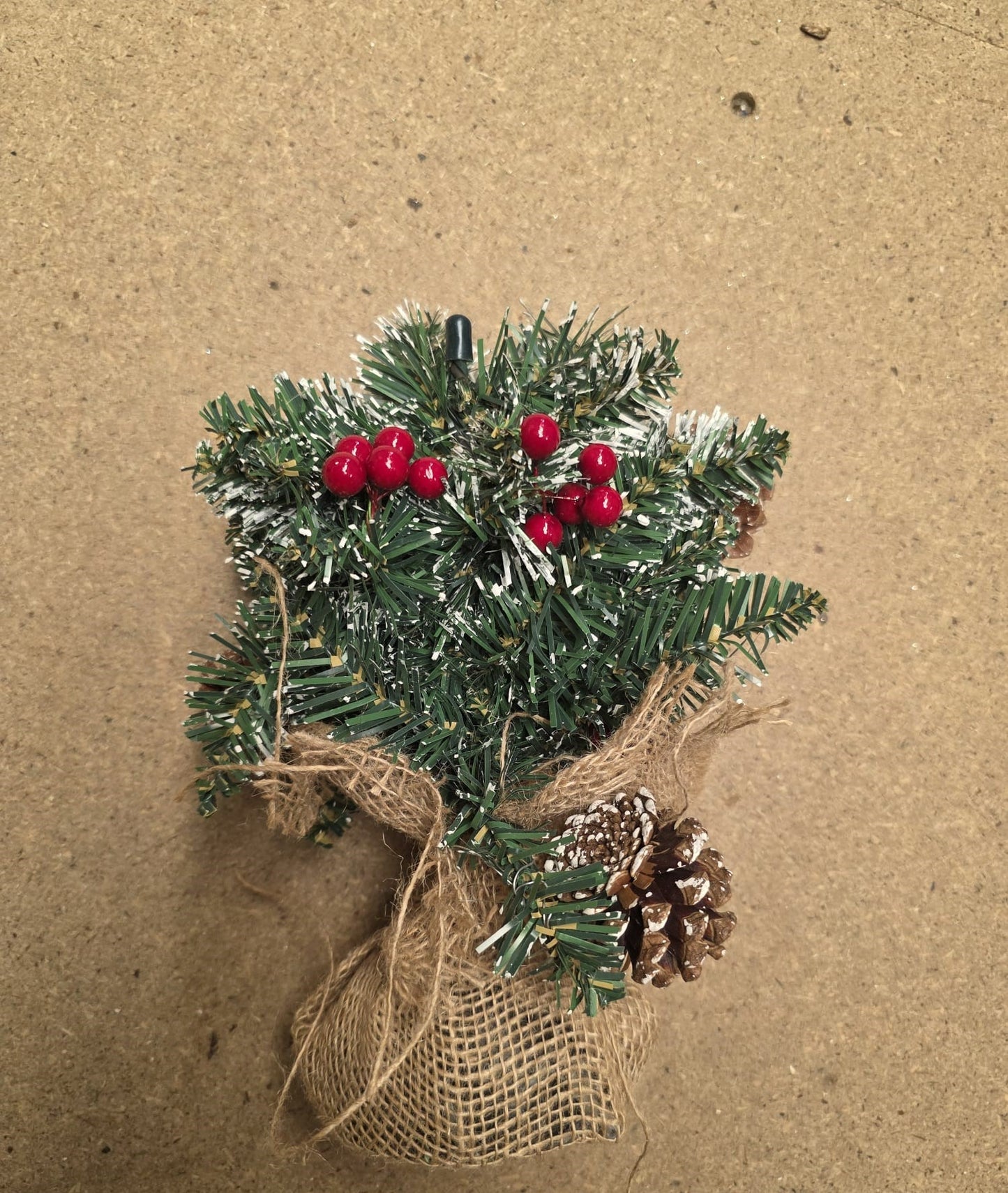 Derby Xmas Tree Cone Burlap Green Tips 36