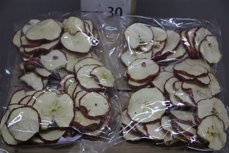 Dried Apple Red Slices 200 Gram