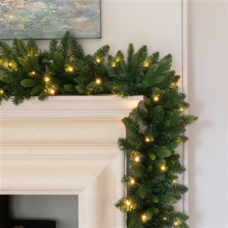 Garland L E D Newhampton 270cm